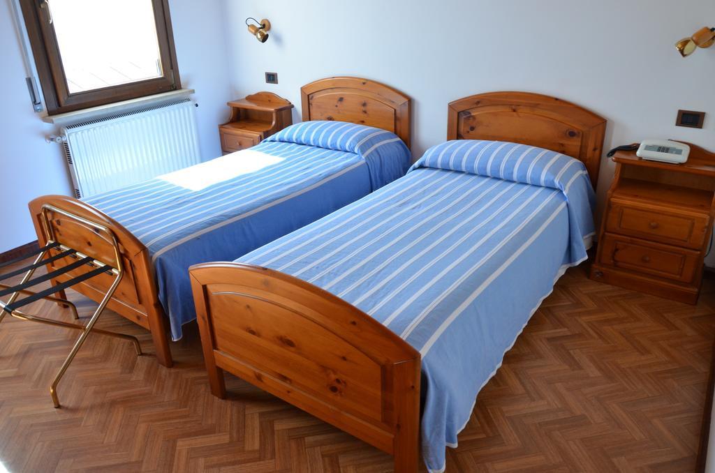 Albergo Cavallino Pieve di Cadore Habitación foto
